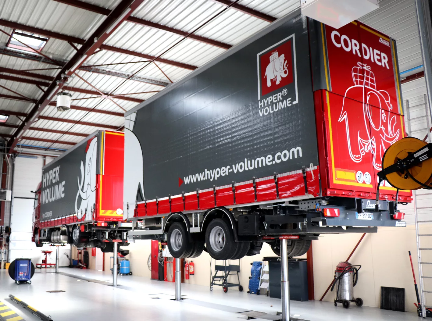 Hyper Volume By Cordier Hyper TRUCKS 04 jpg Hyper Volume
