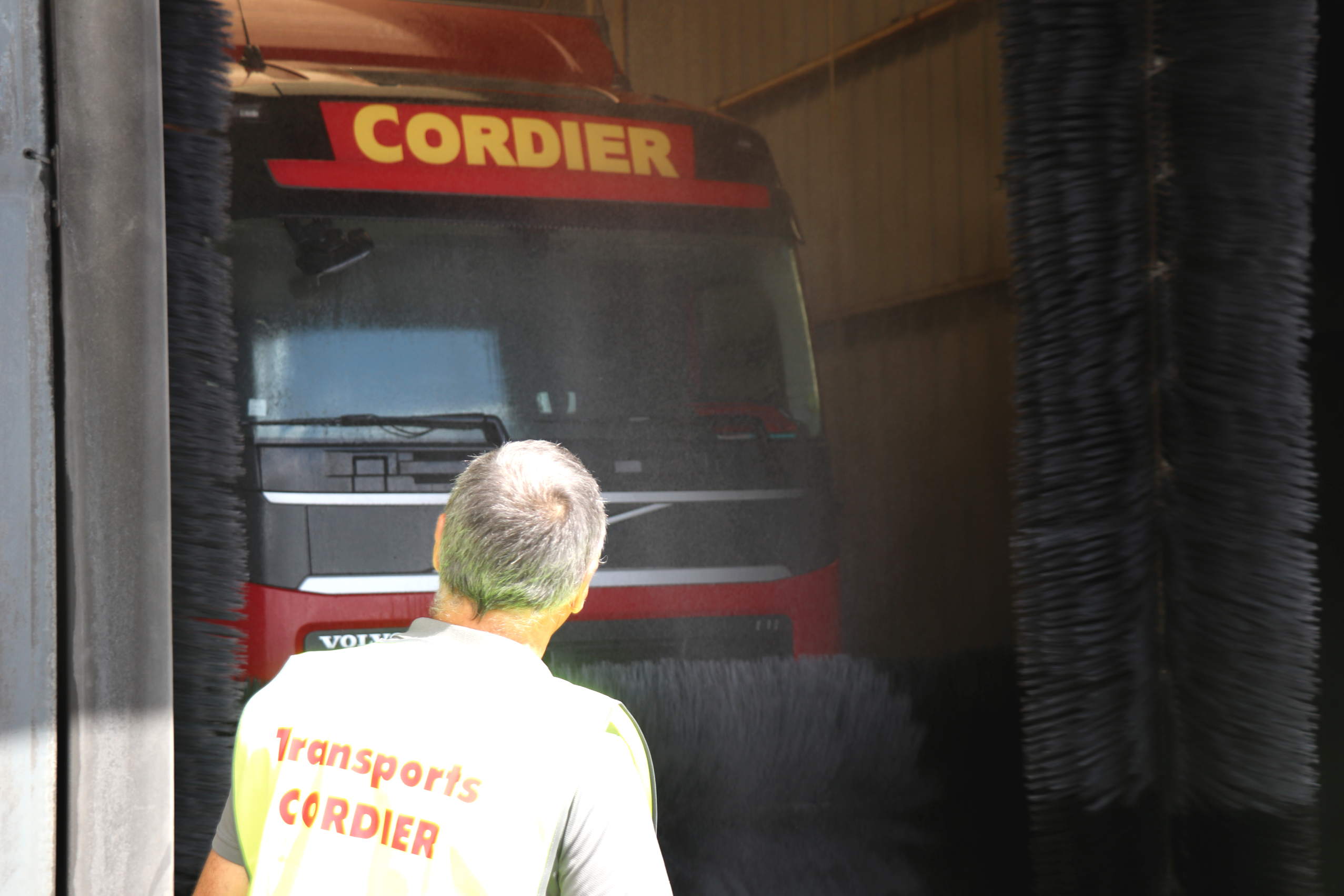 hyper volume hyper trucks Station de lavage 25 Hyper Volume