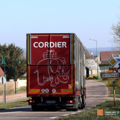 Pour Pâques : les Transports Cordier jouent local